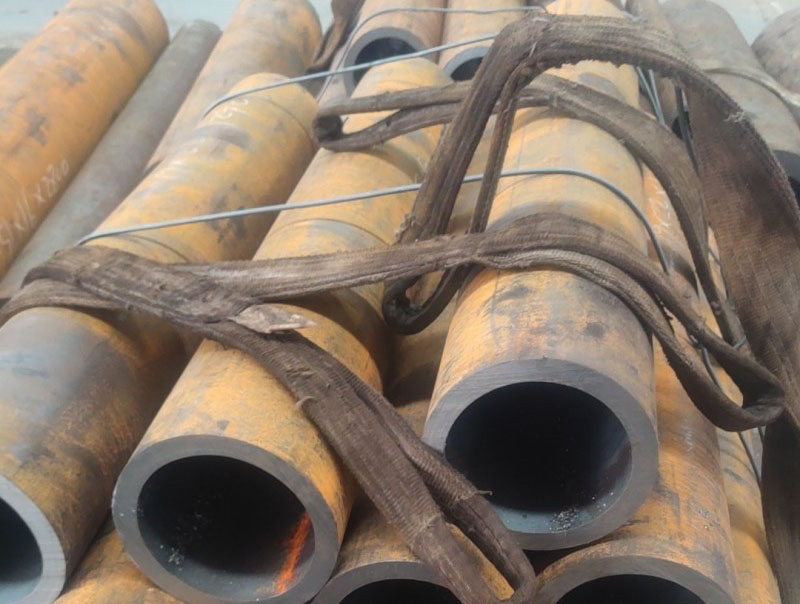 河南15CrMoG无缝钢管切割